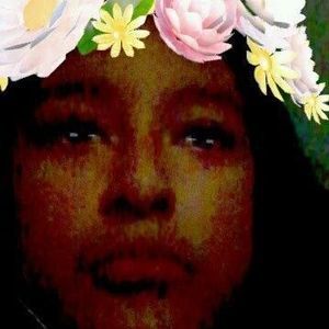 Meet your Posher, Julissa